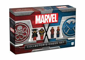 Marvel Collectors Chess Set