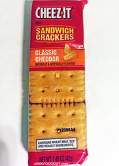 Cheez-It Sandwich Crackers
